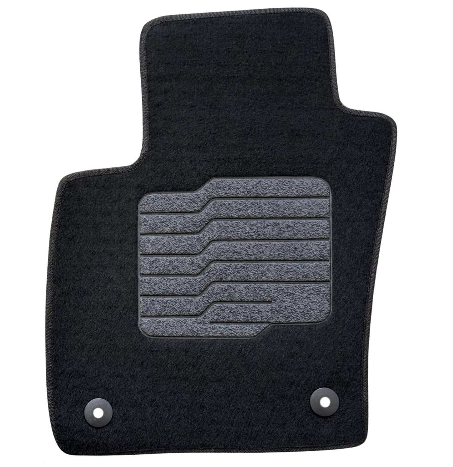 Carpet Floor Mats for 2025 to 2026 Nissan Kicks, Front and Rear, Black